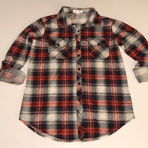 SALE💖Plaid Button-Down shirt by JUST BE... Size S